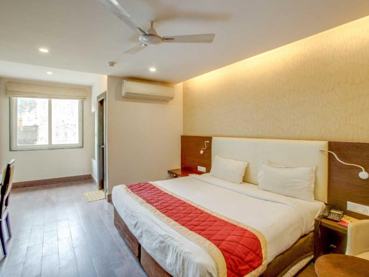Hotel Sandstone 3*
